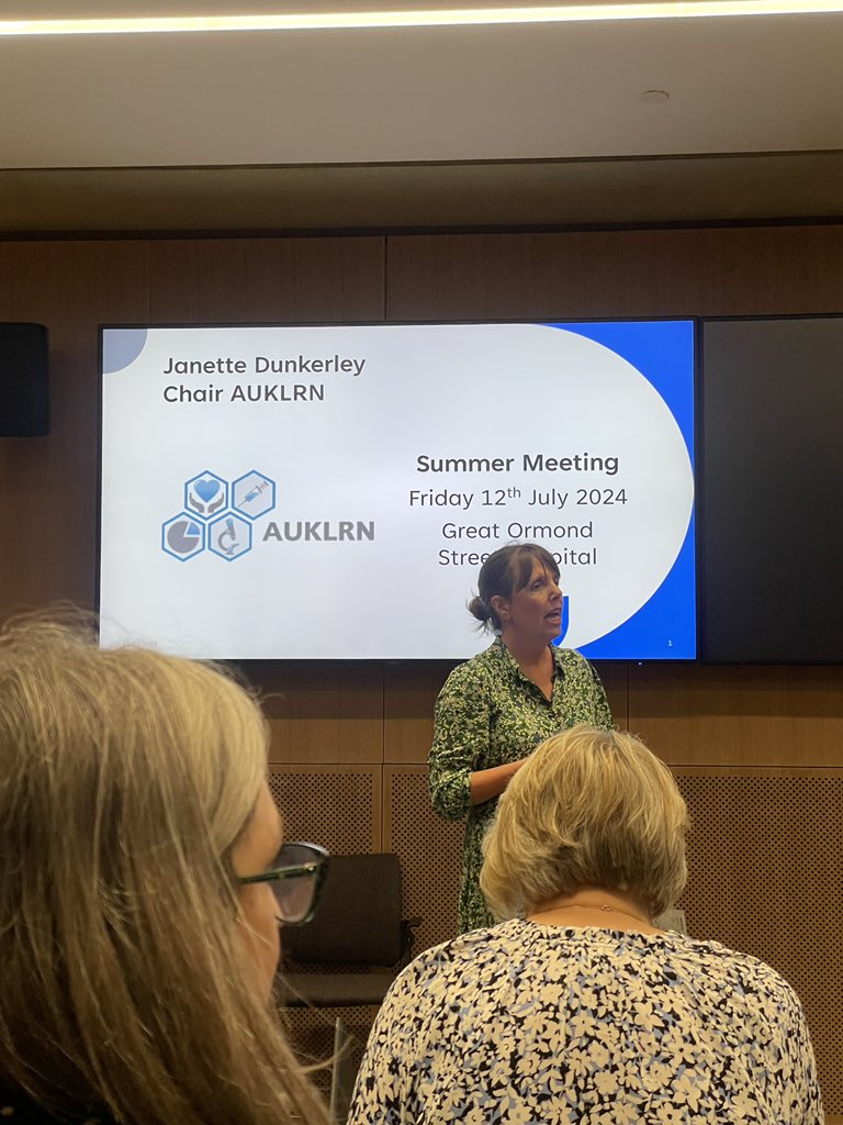 Huge thanks to <a href="/JanetteDunkerl1/">Janette Dunkerley</a> and the rest of the AUKLRN committee for such a warm welcome and a jam packed agenda! #AUKLRN a great day of sharing knowledge! <a href="/Rainythegirl/">rainy</a> <a href="/_kpalmer_/">Karen palmer</a> <a href="/JenAllisonCRF/">Jennifer Allison 💙</a>