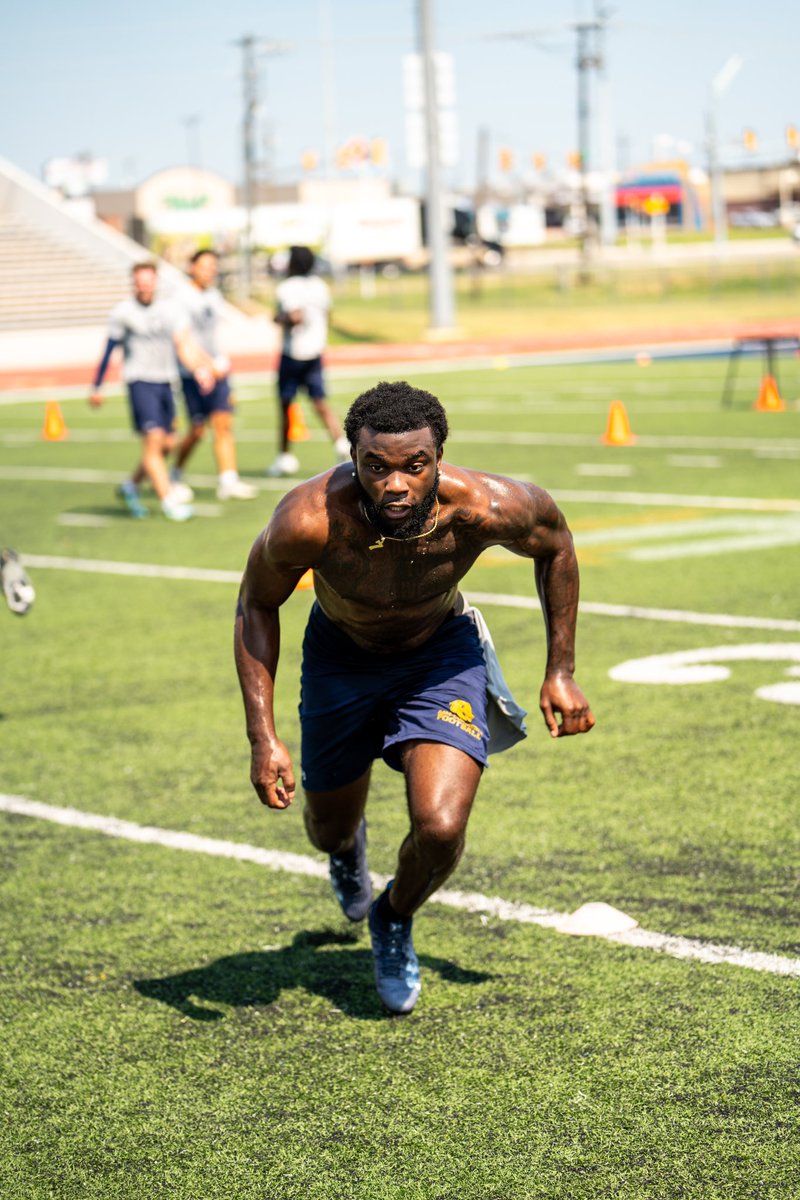 East Texas A&M Football tweet media