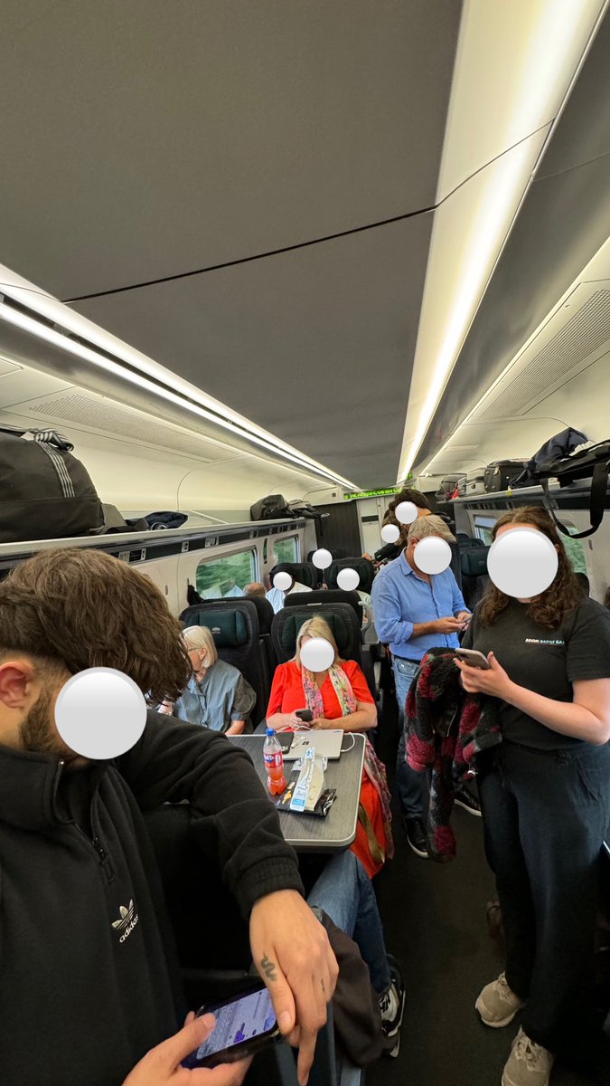 LauraEmilyTweet's tweet photo. @GWRHelp been on this train 2hrs now from Paddington - Swansea. This is the state of play at Gloucester… pretty sure this isn’t a safe way to travel. 

Love hearing people chat about their recent positive Covid tests too 🤦🏻‍♀️ https://t.co/gFTzOafsUq