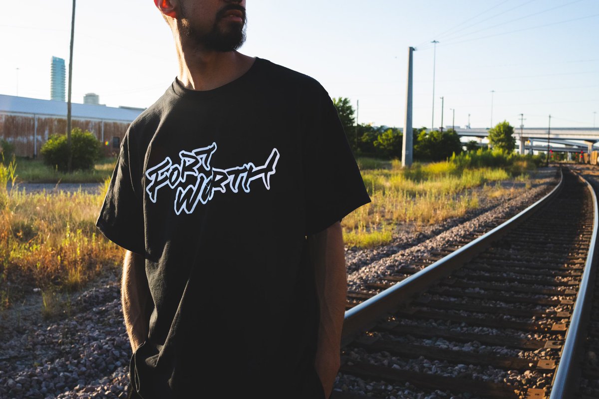 Crooked2th Studios tweet media