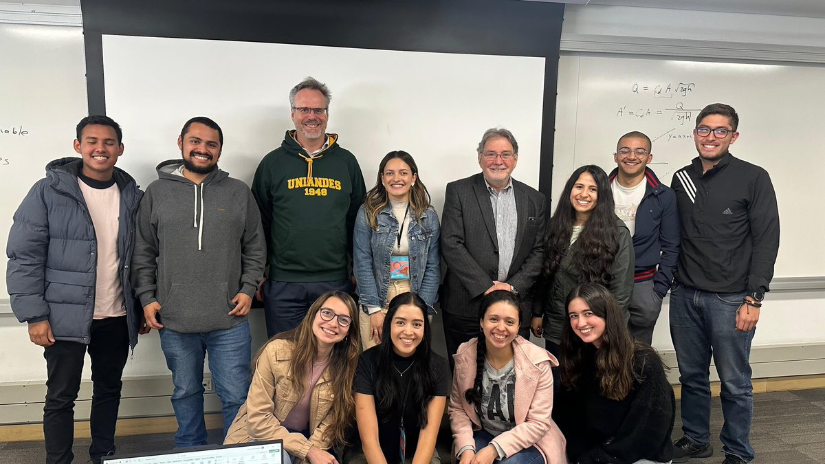 CiacuaOficial's tweet photo. Estamos concluyendo nuestra semana de Curso de Verano enfocado al control y manejo de fugas en redes de distribución de agua potable con el profesor Kobus Van Zyl de la universidad de Auckland. Estamos agradecidos por su trabajo y emocionados por poner en práctica lo aprendido. https://t.co/47BbfIaxoF