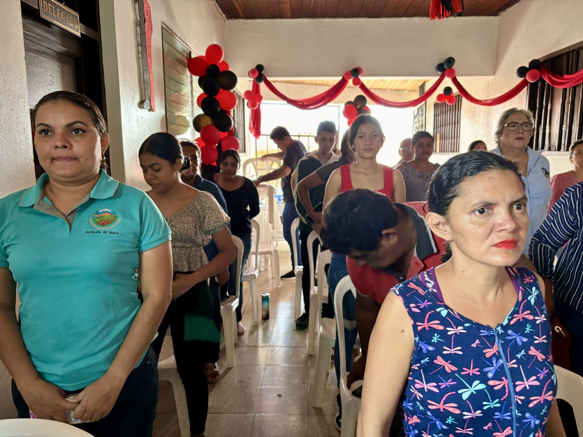 MefccaLeon's tweet photo. Protagonistas participan de forma virtual en el 𝗖𝗼𝗻𝗴𝗿𝗲𝘀𝗼 𝗡𝗮𝗰𝗶𝗼𝗻𝗮𝗹 𝗽𝗮𝗿𝗮 𝗘𝘃𝗮𝗹𝘂𝗮𝗿 𝗮 𝟰𝟱/𝟭𝟵: 𝗙𝗼𝗿𝘁𝗮𝗹𝗲𝘇𝗮𝘀 𝘆 𝗗𝗲𝘀𝗮𝗳í𝗼𝘀 𝗱𝗲 𝗡𝘂𝗲𝘀𝘁𝗿𝗮 𝗘𝗰𝗼𝗻𝗼𝗺í𝗮 𝗖𝗿𝗲𝗮𝘁𝗶𝘃𝗮, 𝗣𝗿𝗼𝗱𝘂𝗰𝘁𝗶𝘃𝗮, 𝗙𝗮𝗺𝗶𝗹𝗶𝗮𝗿 𝘆 𝗖𝗼𝗺𝘂𝗻𝗶𝘁𝗮𝗿𝗶𝗮. https://t.co/eOOFRoIYxs