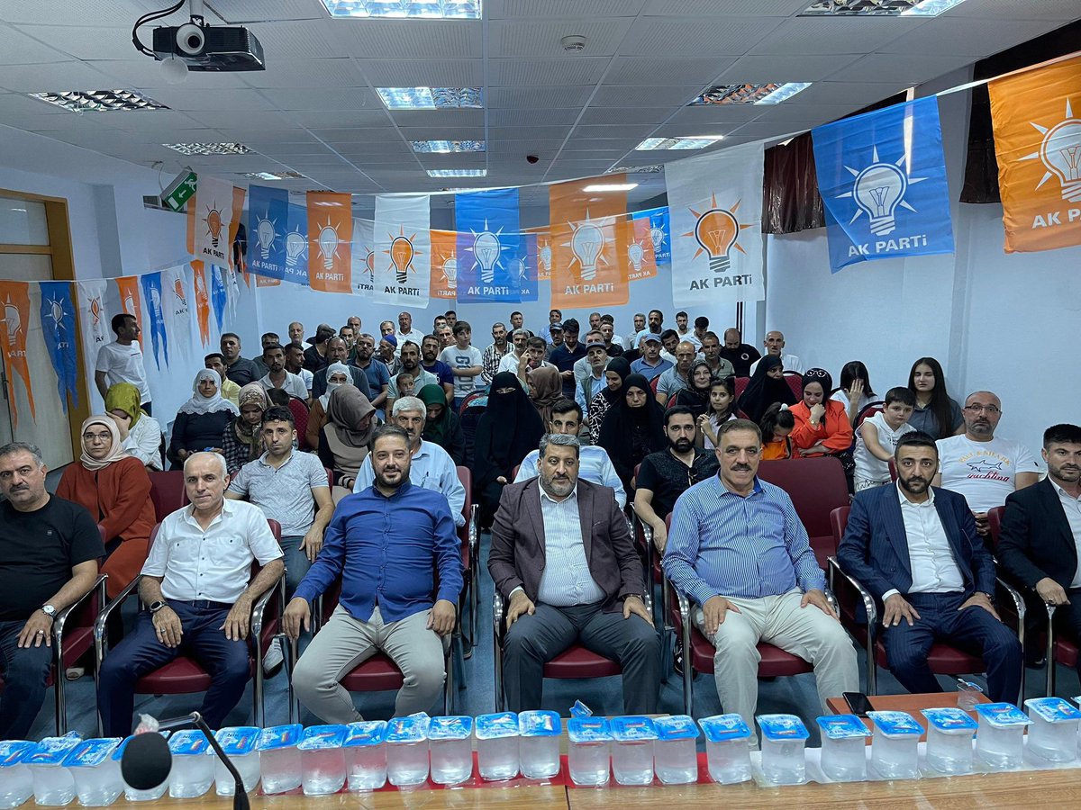 akpartihani's tweet photo. ✨AK PARTİ Hani İlçe Başkanlığı 
Danışma Meclisi Toplantısı

İl Başkanımız Sn. Raşit Ocak, İl Başkan Yardımcılarımız ve İl Yönetim Kurulu Üyelerimiz  ile beraber; Teşkilat mensuplarımızın katılımı ile İlçe Danışma Meclisi Toplantımızı gerçekleştirildik.

Hayırlara vesile olsun. https://t.co/h7LhbJTRyl