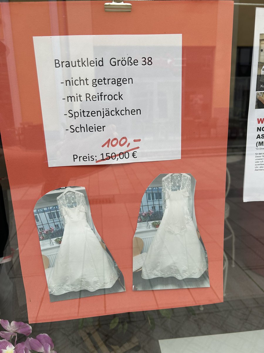 Ein paar Worte, ganz lapidar.
Was für eine Tragödie mag sich hier hinter verbergen?