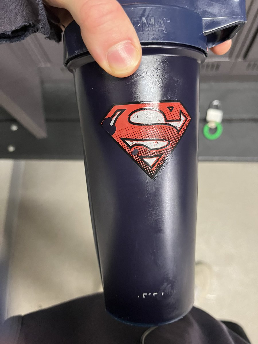 TFleck403's tweet photo. Yesterday Evening FLC 93%
#HardHitters #EndGame #EG
#PlatinumPunch #510Cart
#LiquidDiamonds #200LBS 
#CartWheels #PectoralFly #10k #Vans #HalfCab #Gym
#HighGradeMarijuanaSmoke
#Superman #C4 #Performa
#PreWorkout #Dabbing #FLC #StrawberryWatermelon
#THC #CBD #Dabs #Hybrid 
#GymRat https://t.co/KcWSSpf7uC