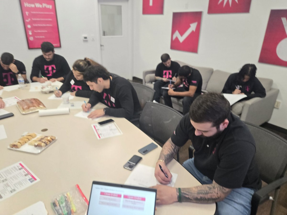 GGuerra305's tweet photo. LevelUp P360 ME TCLO trainings with T1 Miami Northwest district today! Product knowledge, best practices and skill practices to help build more value for All that P360 offer their customers! #Ready2Win! @NicholasMusarra @pattyc101 @JacksonTingley @OJP305 @jorge_alvarez33 https://t.co/Zmymsgz5op