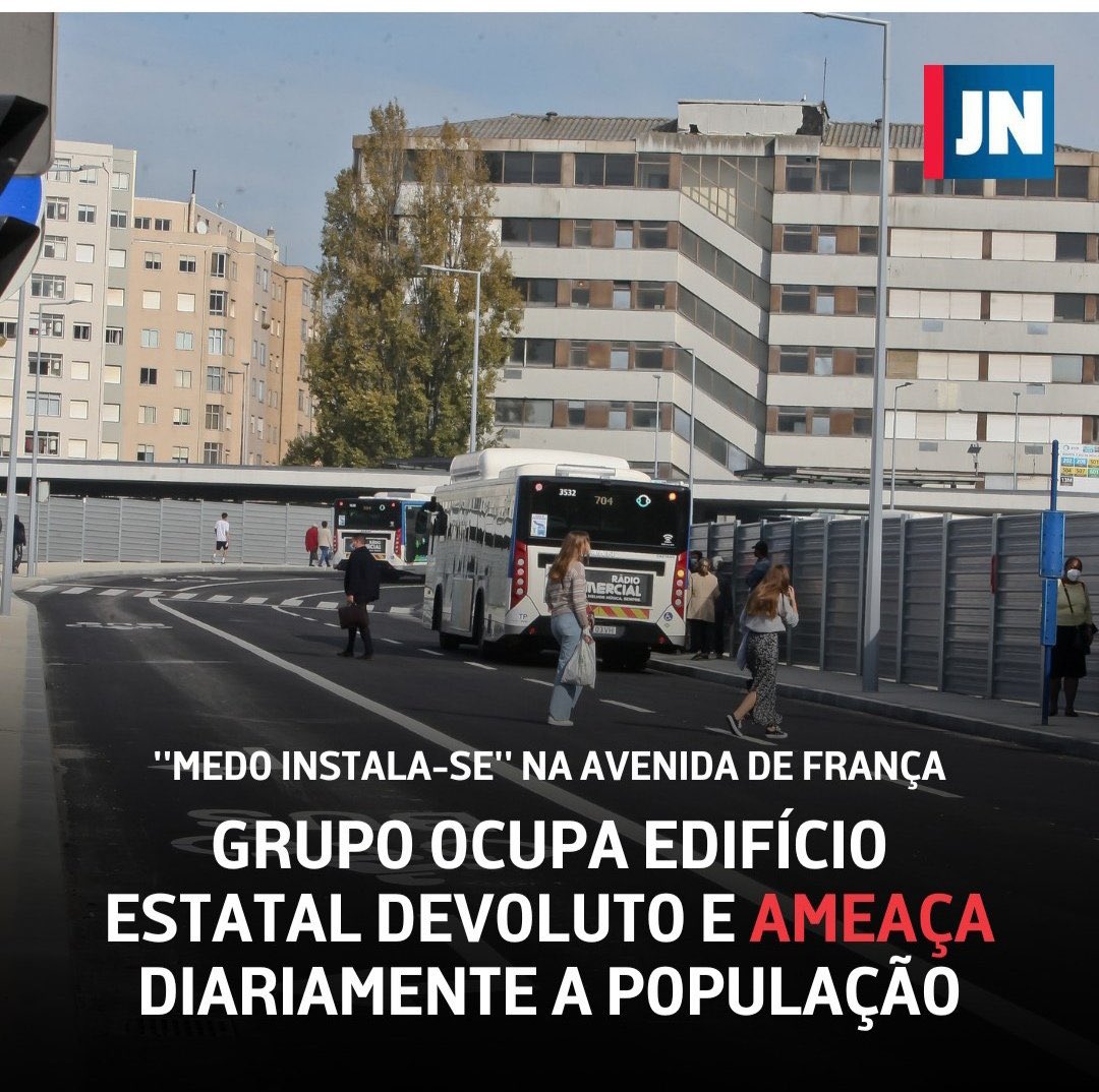 Está bonito no Porto. Tudo quietinho senão ainda são chamados de racistas, xenófobos, homofóbicos, e todas essas coisas da esquerda moderninha woke.