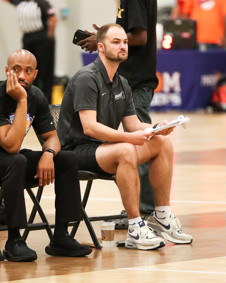 Phenom Hoop Videos tweet media