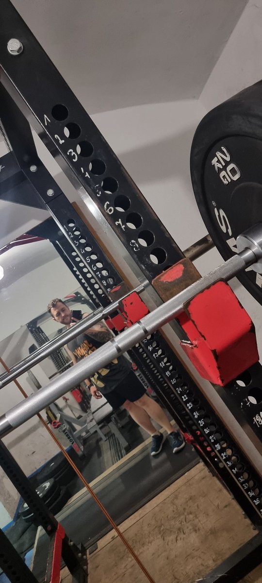 MainEvent2320's tweet image. Panie @SledziuStream dołączam się do fit swirowego contentu. Tylko kurde nie mam takich kulinarnych zdolności 🥺