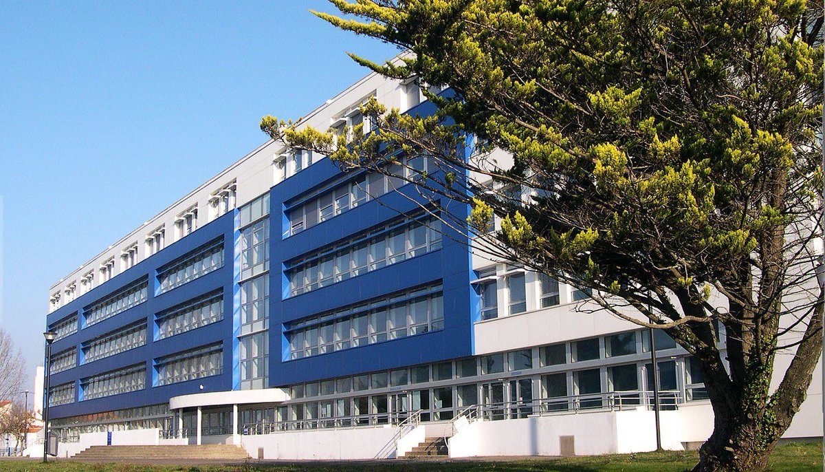 Cécile BETERMIN (@cbetermin) on Twitter photo Fin du séminaire d’integration des lauréats perdirs nommés dans <a href="/acnantes/">Académie de Nantes</a> . 🙏au « Lycee bleu » des Sables pour l’accueil, aux formateurs pour leur disponibilité. Des stagiaires ravis 🤩 Très belles vacances à toutes et tous #dsden85 <a href="/beguin_katia/">Katia Béguin</a> Fin du séminaire d’integration des lauréats perdirs nommés dans <a href="/acnantes/">Académie de Nantes</a> . 🙏au « Lycee bleu » des Sables pour l’accueil, aux formateurs pour leur disponibilité. Des stagiaires ravis 🤩 Très belles vacances à toutes et tous #dsden85 <a href="/beguin_katia/">Katia Béguin</a>