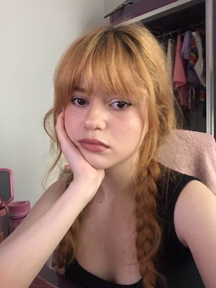 minniyeow's tweet image. 😕