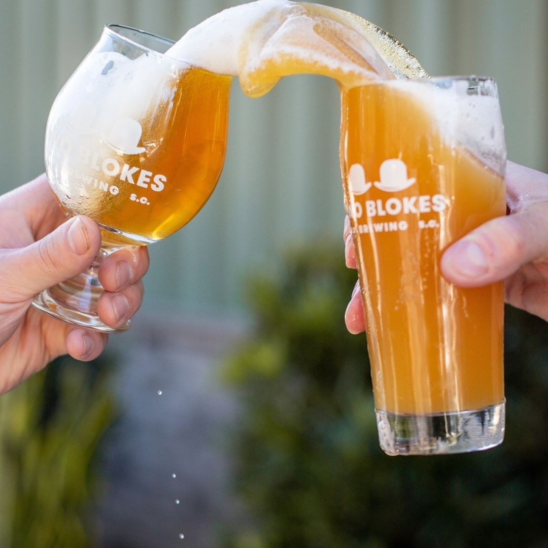 Y'all help us wish @TwoBlokesBrewing a Happy 8th Anniversary! Don't miss your chance to drop by and tell them in person! 

(PS - if you or your favorite brewery has a birthday/anniversary celebration coming up, drop us a message so we can help spread the word!)