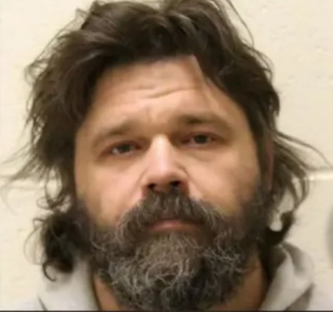 libsoftiktok's tweet photo. A man who liked to pretend to be a woman turns out to be a violent s*xual pr*dat*r!

Meet Tim Haslett of Missouri.

He was charged for allegedly building a dungeon where he tortured and m*rder*d women he had kidnapped and forced them to be his s*x slaves.

He reportedly had a f*t*sh for cross dressing and police found women’s clothing in his home.