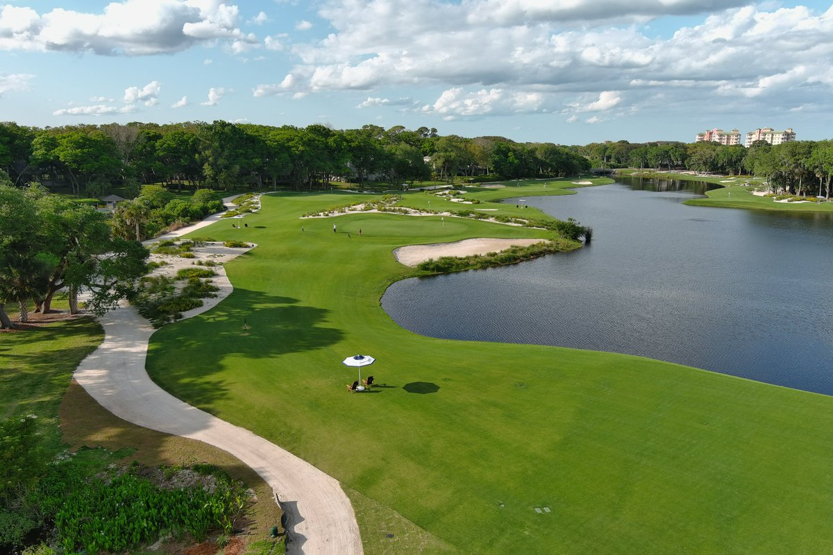 beauwelling's tweet photo. .@OmniAmelia's Little Sandy is a short course we finished in April 2022. It's centered around fun and playability for families & golfers all ages to enjoy.
No. 1 is the 2nd longest (115 yds) on the 10-hole course.
Hope lots of golf memories are being made here!
#FairwaysFriday https://t.co/XVtOSFW6i3