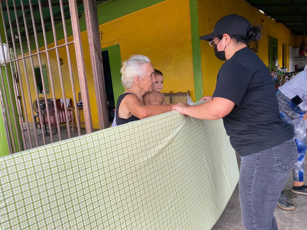 HiveSucre's tweet photo. ¡Ayudanos a ayudar! Desde #Hive continuamos llevando esperanzas a las comunidades de Cumanacoa, las cuáles quedaron afectadas producto del paso del huracán Beryl en el estado Sucre, y del desbordamiento del río Manzanares. 
@hiveblocks @3speaktv @HiveSucre https://t.co/liTl6eW5MY