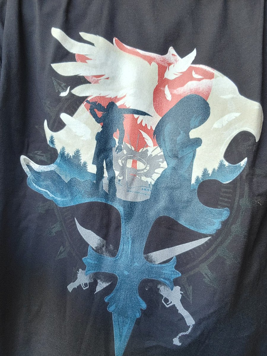 AltredPrototype's tweet image. Got a new shirt :)