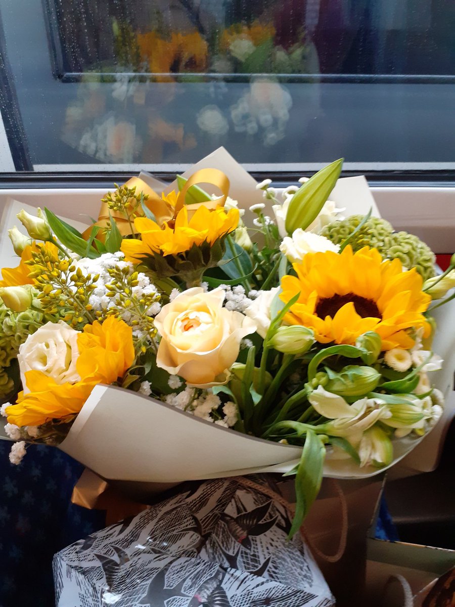 Emma Knights tweet media