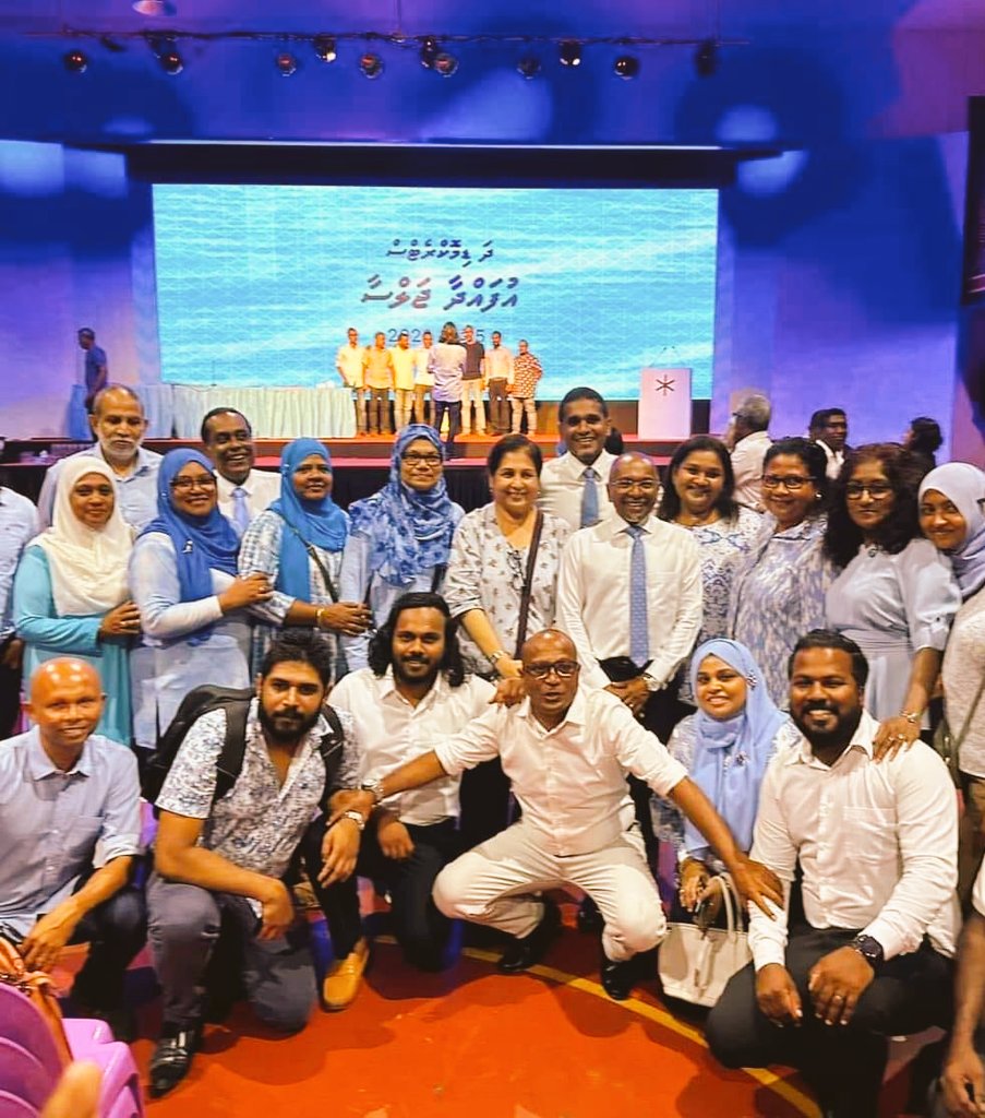 OceanAish's tweet photo. ޑިމޮކްރެޓްސްގެ އަހަރީދުވަހުގެ ތަހުނިޔާ ހުރިހާ މެމްބަރުންނަށާއި ސަޕޯޓަރުންނަށް އަރިސްކުރަން. 💗🩵🩵
@TheDemocratsMV #WeTheDemocrats https://t.co/ko5she3GMl
