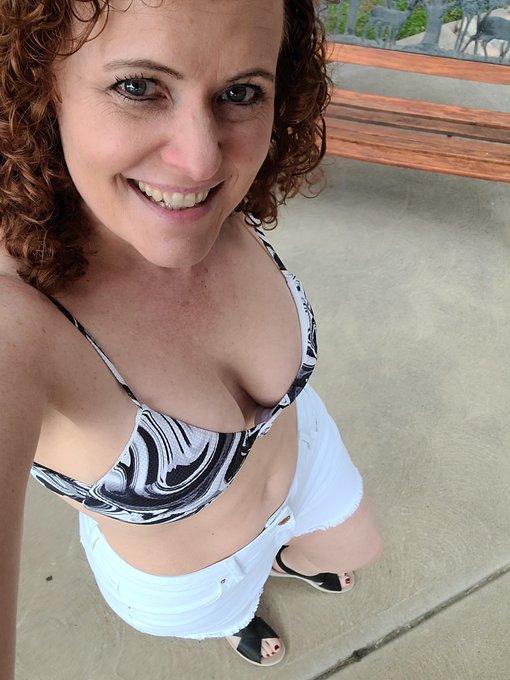 Sunday funday.  It was a cold day so I changed clothes.   https://t.co/2sQH8zniaI  #milf #redhead #summerfun<a href="/tag/bikini"class="tags"><span>#bikini</span></a><a href="/tag/party"class="tags"><span>#party</span></a><a href="/tag/redhead"class="tags"><span>#redhead</span></a><a href="/tag/summerfun"class="tags"><span>#summerfun</span></a><a href="/tag/milf"class="tags"><span>#milf</span></a><a href="/tag/redheadsdoitbetter"class="tags"><span>#redheadsdoitbetter</span></a>