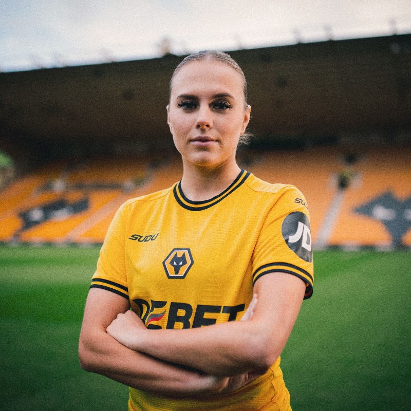 WolvesWomen's tweet photo. Helen Dermody and Sophie Bramford have made the decision to step away from the club this summer.

Thank you for everything and best wishes, Helen and Sophie 💛