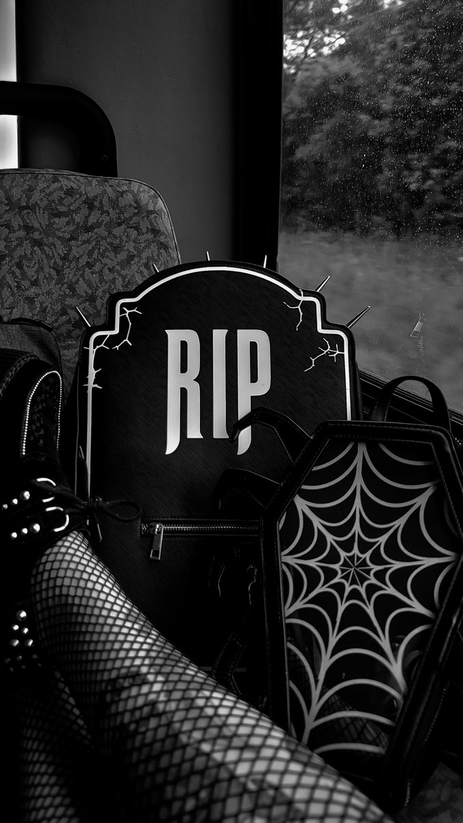 VampireFreaks's tweet photo. Which bag is your favorite our Spider Coffin Ita Bag or our RIP Tombstone Backpack!? 🕷🕸🪦

Photo from the incredible @rokketqueen66

#Goth #GothBackpack #ItaBag #TombstoneBag #VampireFreaks https://t.co/WcF6o8Kbod