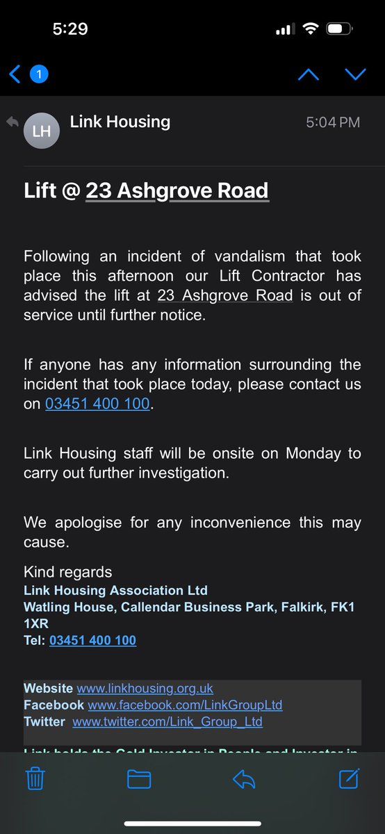 KellyAMCoyle's tweet photo. @Link_Group_Ltd these are disabled flats, supposed to be a 4 hour max repair for that reason . U Sent this email after closing so can’t phone to ask how disabled residents are to get out for food or appointments over the weekend! Locked in until Monday? https://t.co/PwdLIpNZPT