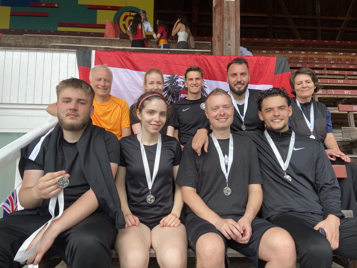 Maria Rotheiser-Scotti (@rotheiserscotti) on Twitter photo Herzliche Gratulation an das Team Austria zum 2. Platz beim Diplomatischen Fußballturnier #KingsCup2024 in Bern, an dem 20 mixed Mannschaften teilnahmen. Danke an die 🇦🇹Spieler:innen für ihre außergewöhnlichen Leistungen!! <a href="/AustriaInCH/">Austria in Switzerland</a> <a href="/MFA_Austria/">MFA Austria</a> Herzliche Gratulation an das Team Austria zum 2. Platz beim Diplomatischen Fußballturnier #KingsCup2024 in Bern, an dem 20 mixed Mannschaften teilnahmen. Danke an die 🇦🇹Spieler:innen für ihre außergewöhnlichen Leistungen!! <a href="/AustriaInCH/">Austria in Switzerland</a> <a href="/MFA_Austria/">MFA Austria</a>