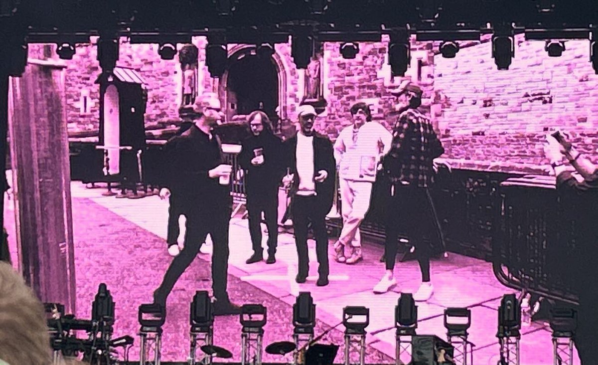 Lisa Milne tweet media