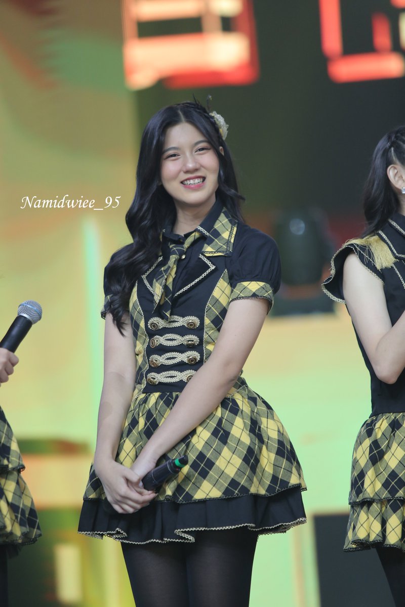imandwi_95's tweet photo. finally....
bisa melihat senyummu kembali...
miss you indira..
#OurLoveToIndira
#DiReason
@SP_IndiraJKT48
@Indiraise_ID https://t.co/gZmtTpg3OT