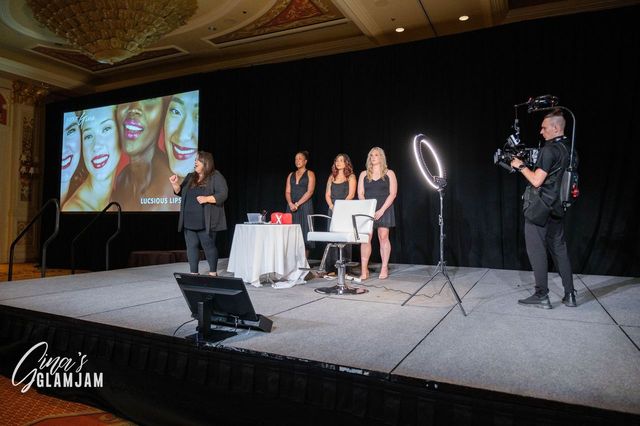 ginalrivera's tweet photo. Day 5 of Flashback 5! ✨
Stay tuned for even more photos and exclusive education as we continue to roll out our amazing content! Make sure you are following @ginasglamjam for more! ❌⭕️❌⭕️
#GlamJamMemories #Flashback5 https://t.co/93CuOu6NHJ