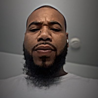 OG_Shayeezy4L's tweet photo. #NewProfilePic https://t.co/imysggHuA8