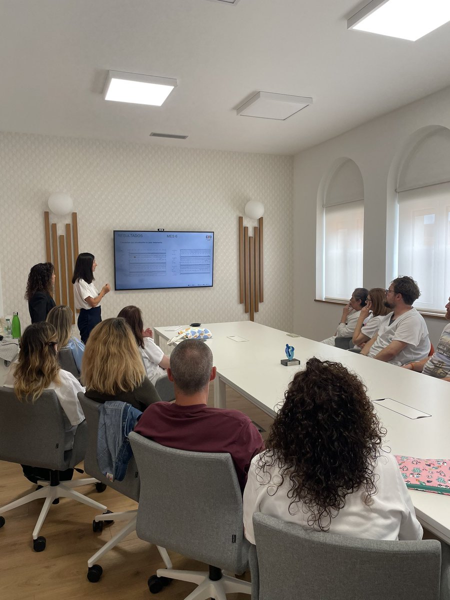 Fundación Hospital de Avilés (@fhaviles) on Twitter photo Gracias a <a href="/astursalud/">Consejería de Salud</a> y a <a href="/pisano_marta/">Marta Pisano</a> por venir a presentarnos el proyecto europeo C4D, un nuevo abordaje en Asturias para la mejora de la salud de las personas con diabetes tipo 2 Gracias a <a href="/astursalud/">Consejería de Salud</a> y a <a href="/pisano_marta/">Marta Pisano</a> por venir a presentarnos el proyecto europeo C4D, un nuevo abordaje en Asturias para la mejora de la salud de las personas con diabetes tipo 2