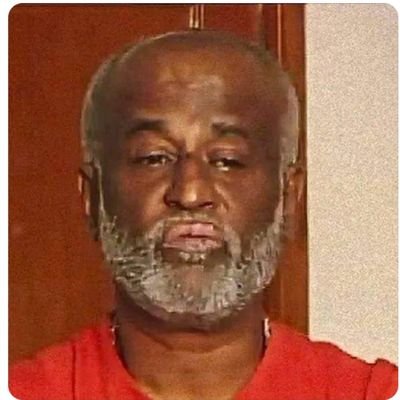 Smily96771424's tweet photo. @Sakthi_2017 **mmala #Vettiyaan varaan kundi kiliya poguthu paavam #Rasunnikanth pumda mavanuku😂😂😂😂😂😂😂🤭🤭🤫 https://t.co/WehD6Xwrt6