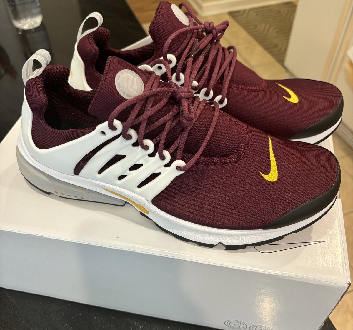 TheCoachLj's tweet image. New game day kicks 🦁 🟡🔴⚪️
#nike #presto