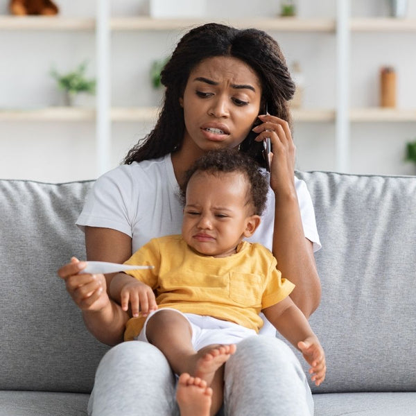 SabzerAzoh's tweet photo. If the child is crying, can't eat food, and is vomiting at the same time, you need to take the yellow skin extract from chicken gizzards. The skin extract is removed from the gizzards and sun-dried. After that, it is crushed into a fine powder and sprinkled over a child's food... https://t.co/RL3k0yq9ZN