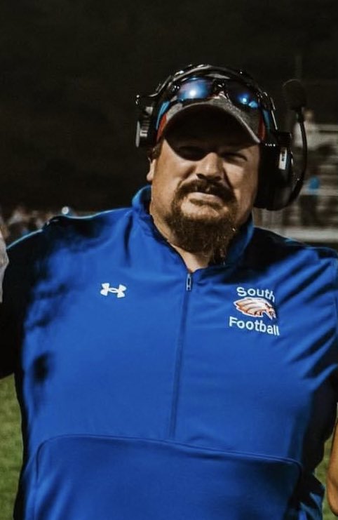 It’s GAMEDAY Eagle Nation! It’s the 2024 North/South Indiana All-Star game at Decatur Central. Come out and support your LB Aiden Beadles and Assistant Coach Evan Bernhardt as they represent the South team! Game starts at 7PM #SouthSide #EaglesWay