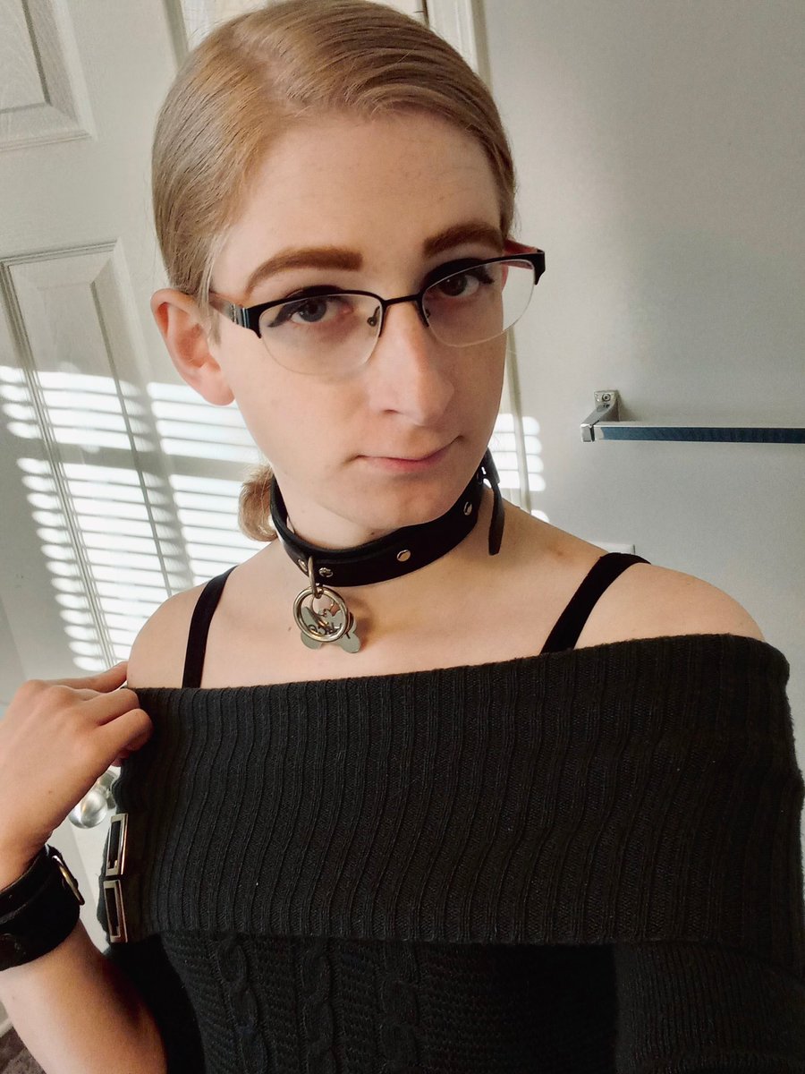 DecadentDoge's tweet photo. Thank you to everyone who’s followed this far. Been struggling with self image and other shit lately so it means a lot. 🥺 Not really the biggest fan of how I look right now especially my face, but I’m trying so thank you all.💕 Heres a few reposts from @AliceJDeedles I like… https://t.co/86sEUFBIIE