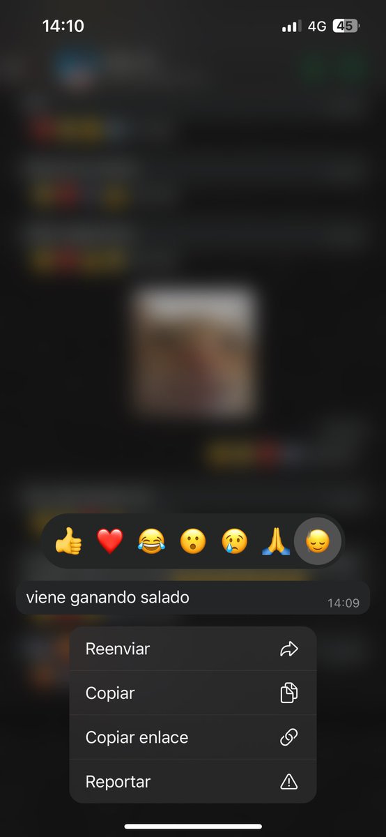 wavesftdt's tweet photo. como se debe amor 🙂‍↕️ @TiniStoessel https://t.co/yOCxYwrim1