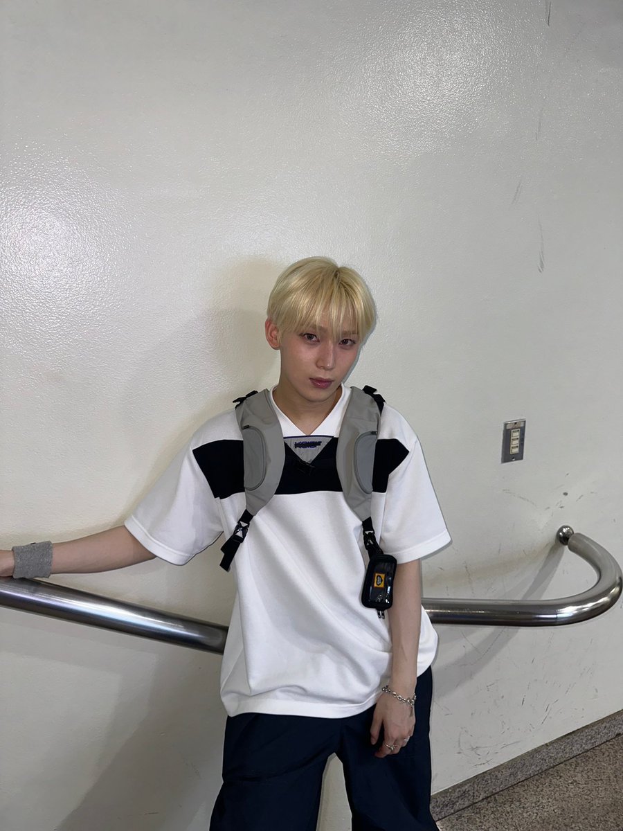 sunooinfobr's tweet photo. #Weverse_Sunoo 📸 | 12•07•24

— Sunoo postou no Weverse

🦊: Primeiro XO 🤗

+

#SUNOO #ENHYPEN #엔하이픈_선우 https://t.co/FwtmyRv6fw