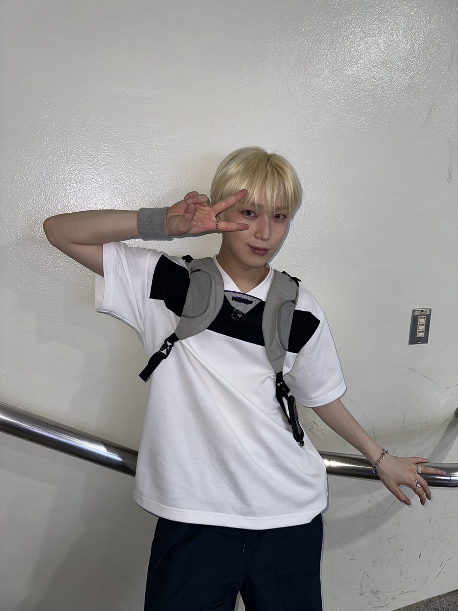 sunooinfobr's tweet photo. #Weverse_Sunoo 📸 | 12•07•24

— Sunoo postou no Weverse

🦊: Primeiro XO 🤗

+

#SUNOO #ENHYPEN #엔하이픈_선우 https://t.co/FwtmyRv6fw