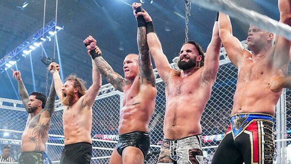 jponcho452's tweet photo. @MrSantiZap If Survivor Series 23 ended with this and no punk return it would been over for a while https://t.co/RmJloJQtQn