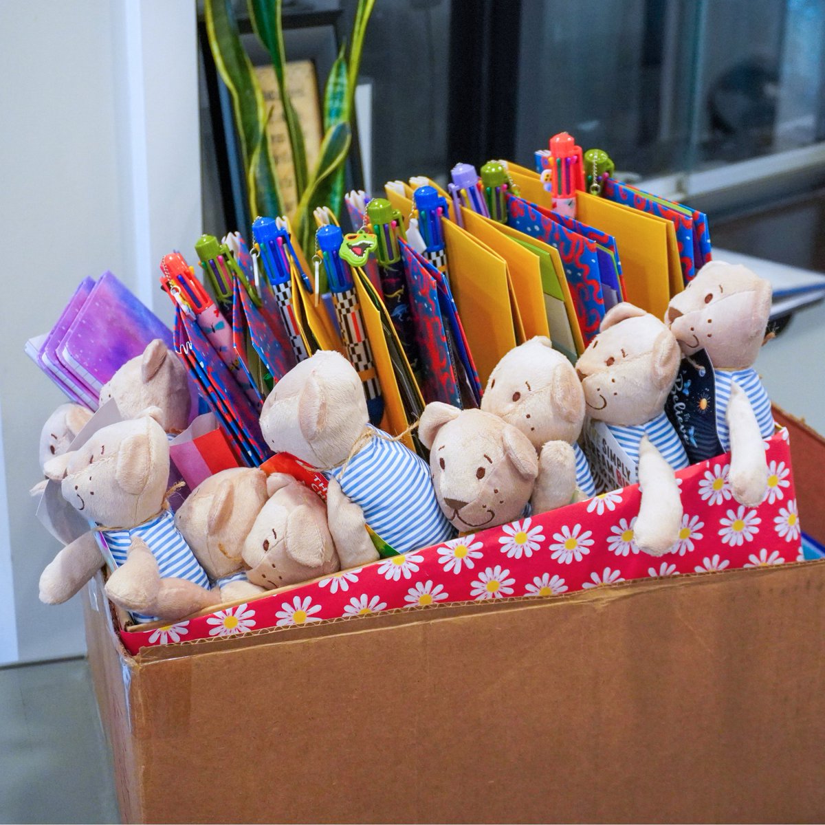 A huge thank you to <a href="/brain_wellness/">BCBrainWellness</a> for their generous donation of handcrafted items to our housing programs! Special shoutout to their Crafters for a Cause volunteer team for using their amazing crafting skills to support non-profits like ours every quarter! 🧶🎨