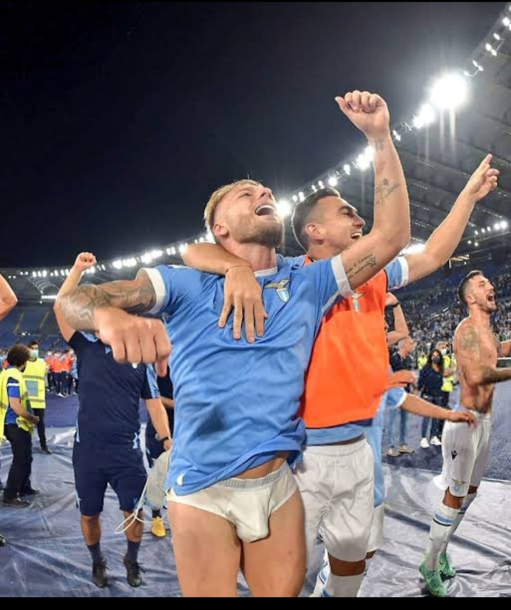 Her transferimizde saçma sapan Algı operasyonu yapan Galatasaray'lı hesaplar Immobile bizimdir tasaklari sizindir.