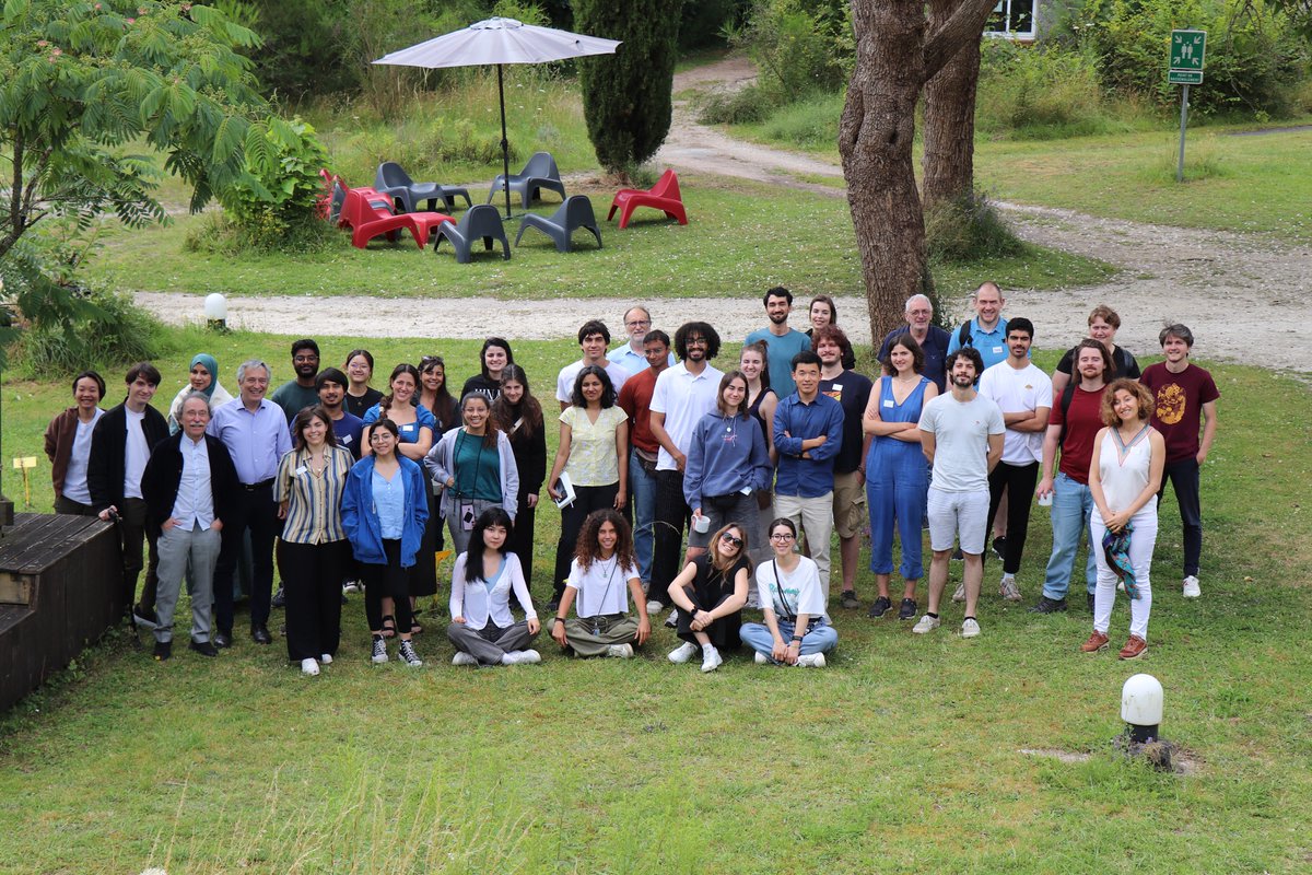 MedjkaneSouhila's tweet photo. I am really grateful for the 3 fantastic days with incredible speakers and students at the AI Summer School I organized. We delved into the heart of AI and its profound impact on Biology and Genetics. #BESTstudentsEver @EURGENEPARIS @univ_paris_cite https://t.co/WwrnLeDR0J https://t.co/JnzffkMW96
