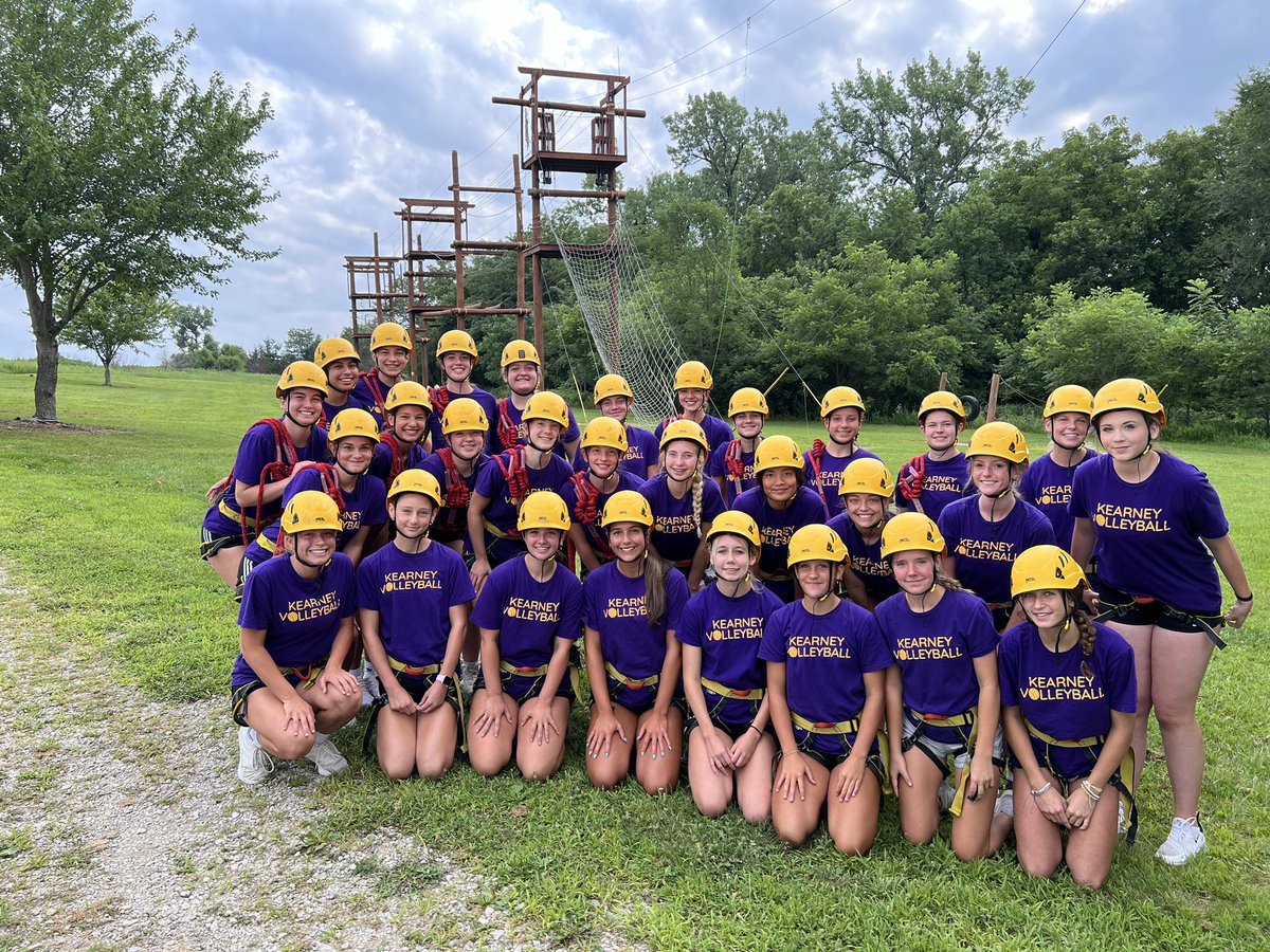 NWCampusRec's tweet photo. Thank you @KearneyMOEdu High School Volleyball for coming to #MOERA! A great group full of determined athletes who were eager to get better. Have fun at @NWMOSTATE @bearcatsports @NWBearcatVB team camp! https://t.co/1WgAb1mNi2