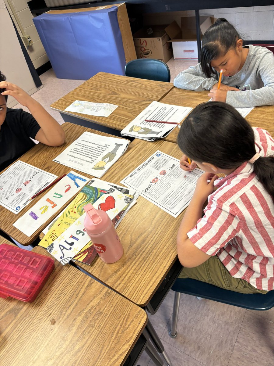 Lissette María-Colón Collins tweet media