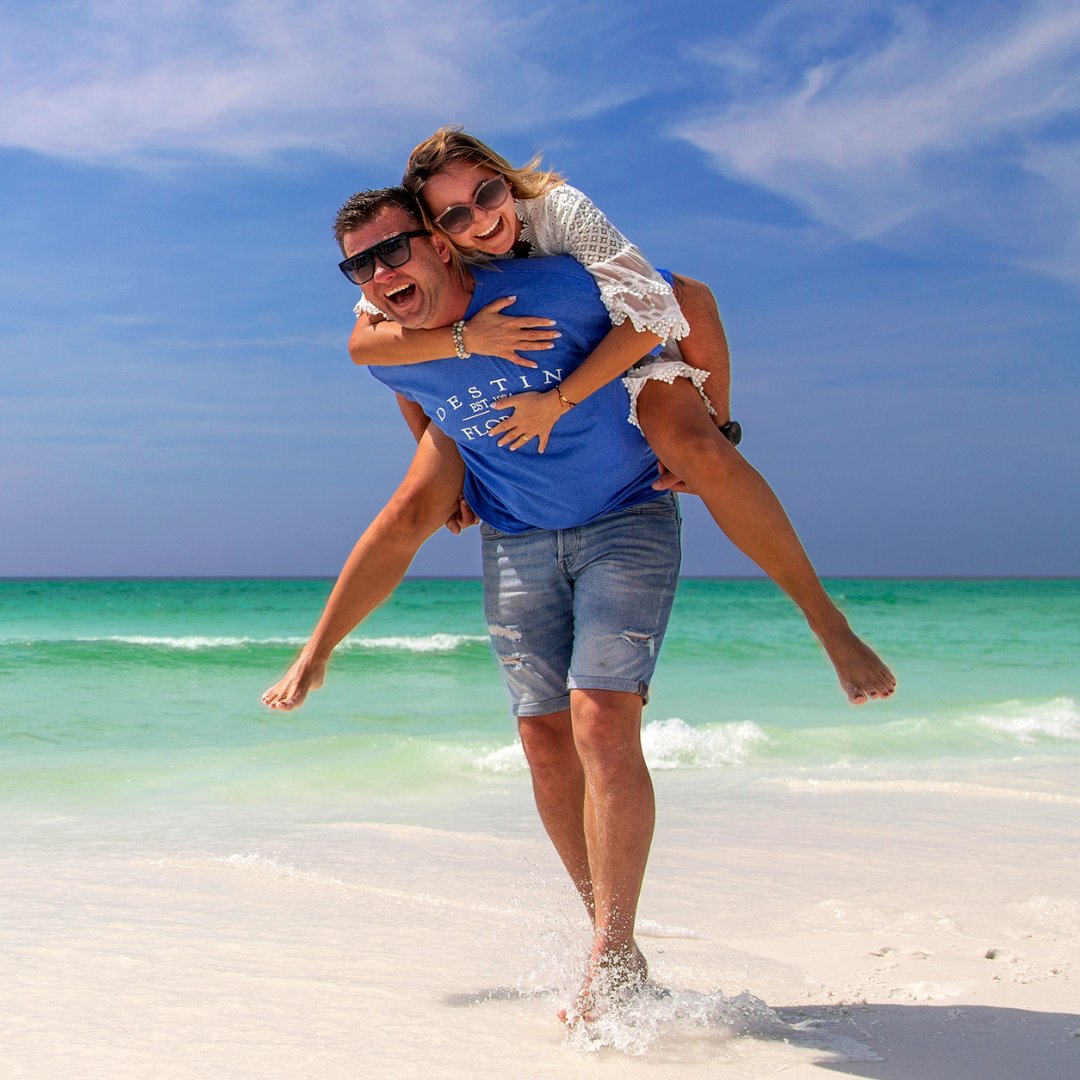 TheOceanReef's tweet image. Looking for the perfect romantic getaway? Discover 7 reasons why a Mini-Moon in Destin is the ultimate escape! 🌴✨💖 #MiniMoon #Destin #TravelGoals

👉 oreef.co/4eXSUGZ