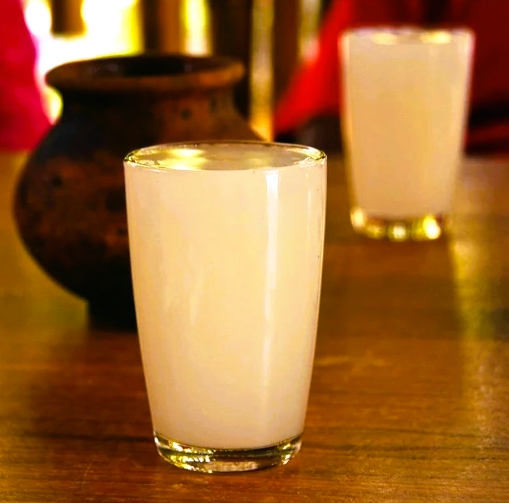 Fresh palmwine to kick start the weekend.