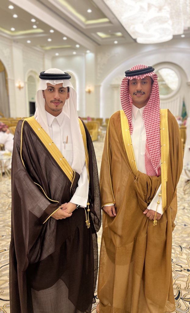 ابارك للأخ والصديق: عبدالله بن ابراهيم بن فهيد العضياني .. زواجه مساء امس الاربعاء ١٤٤٦/١/٤هـ في مدينة #الرياض ..
اسأل الله له التوفيق وأن يبارك لهما وعليهما ويجمع بينهما في خير ، وحياة زوجية سعيدة .