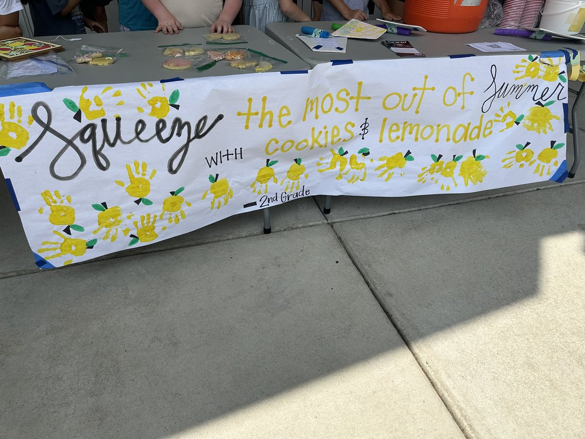 CoachDeOliveira's tweet photo. Come support @lafacatholic Summer Knights Day Camp Lemonade Stand! 🍋 Proceeds benefit Isaiah 117 House. #ChooseLCSS #UKNIGHTED https://t.co/eApH4eSnlr